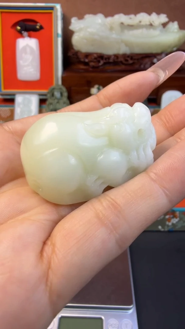 颈饰未镶嵌和田玉和田玉