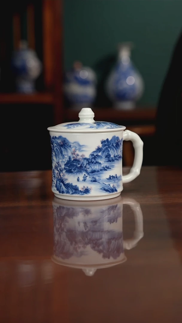 景琳藏青花北派山水