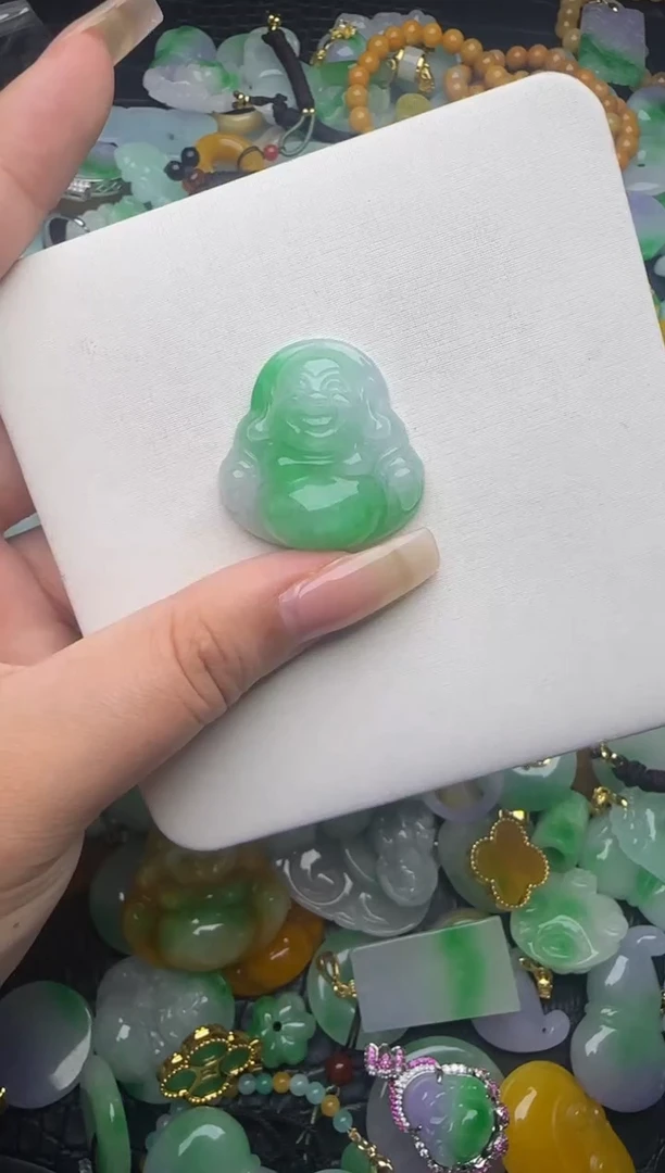 翡翠未镶嵌颈饰天然缅甸翡翠吊坠