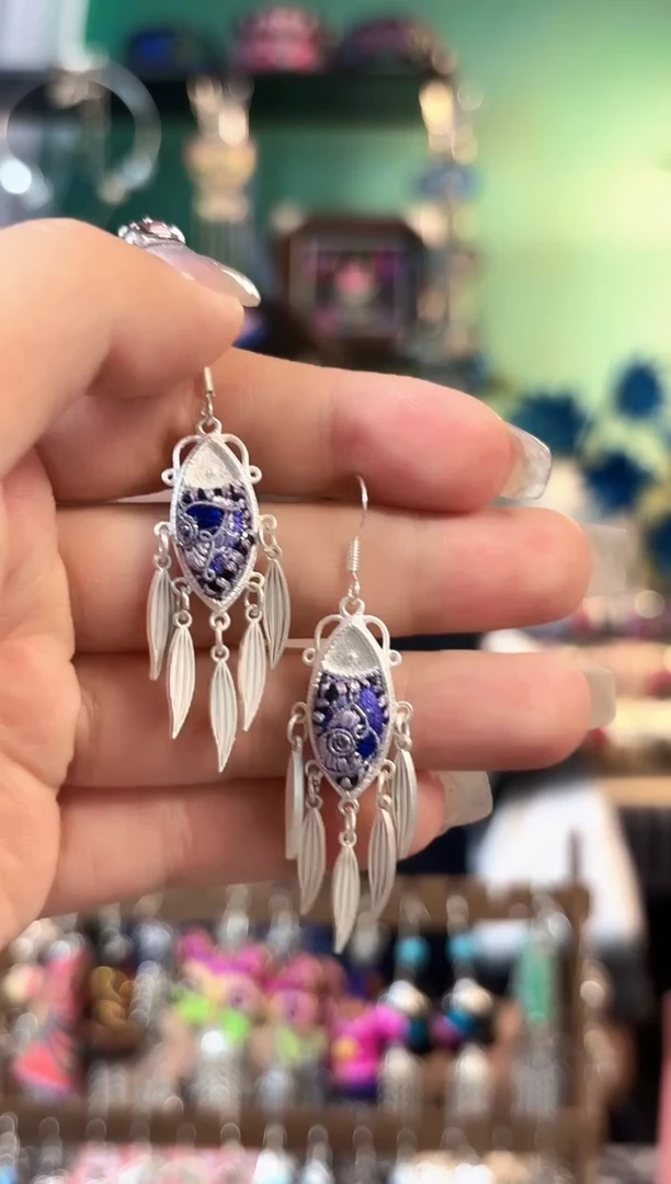 织绣彩云南阁非遗老绣饰品398