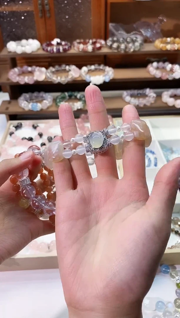 【闪购商品】水晶手串未镶嵌樱花玛瑙手牌