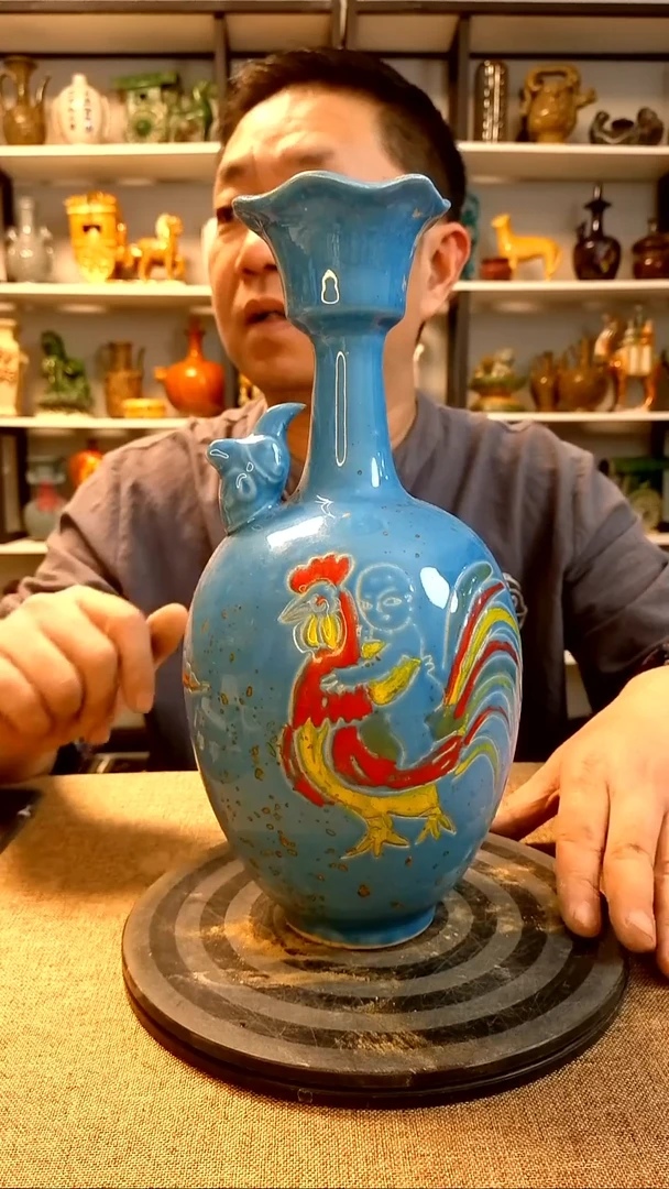 经典精美复古风格瓷器