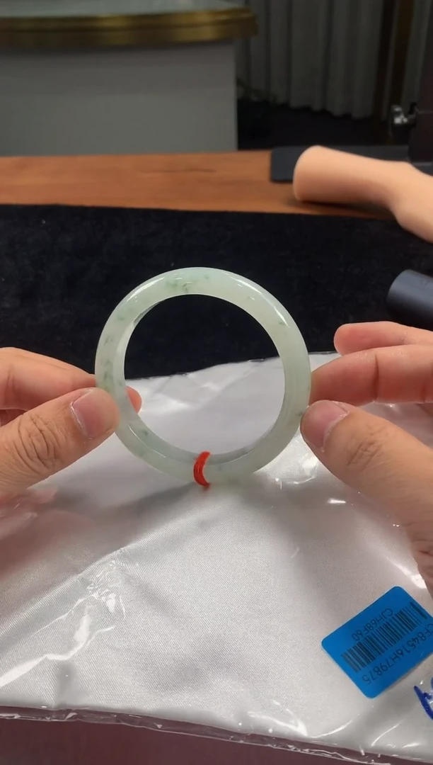 未镶嵌定制翡翠5073毛货不退不换 58-59圈