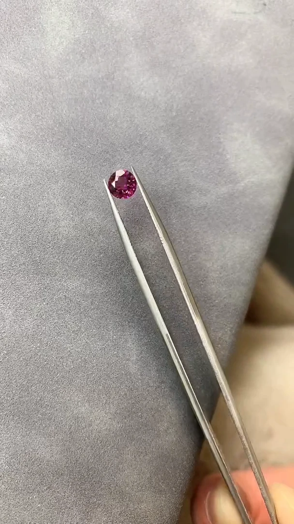 【闪购商品】石榴石裸石未镶嵌4镁铝裸石多样性发一颗