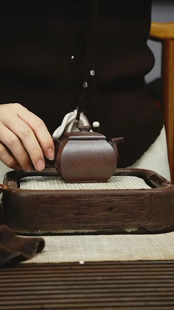 茶壶紫砂150CC