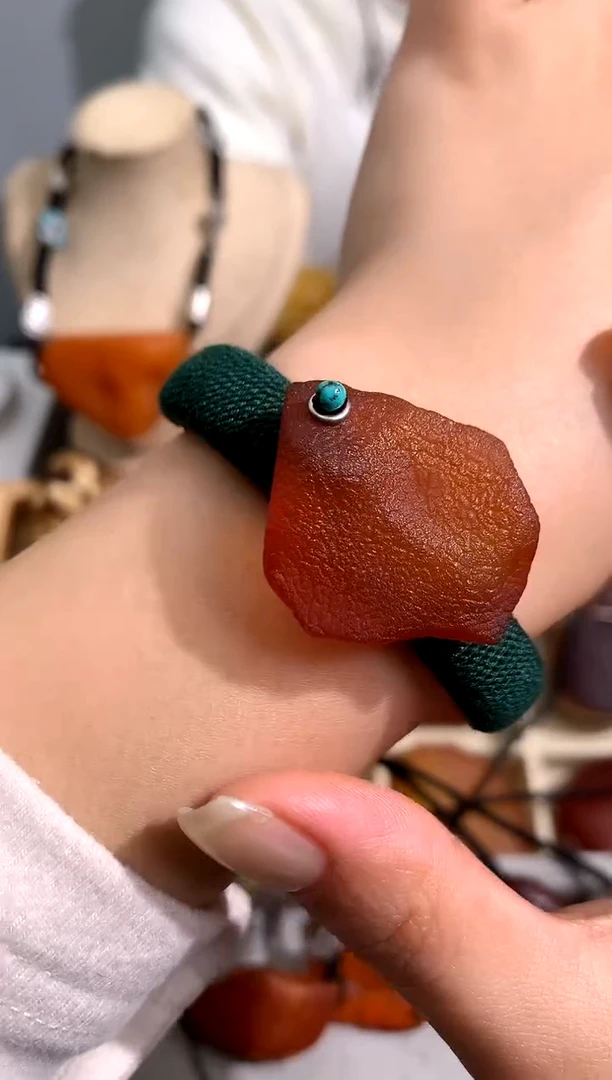 【闪购商品】蜜蜡裸石未镶嵌似玉