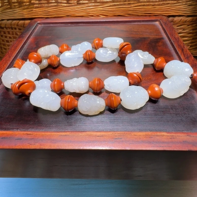 和田玉未镶嵌项链