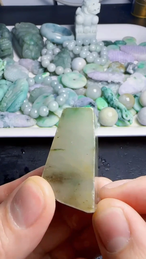 颈饰未镶嵌翡翠119