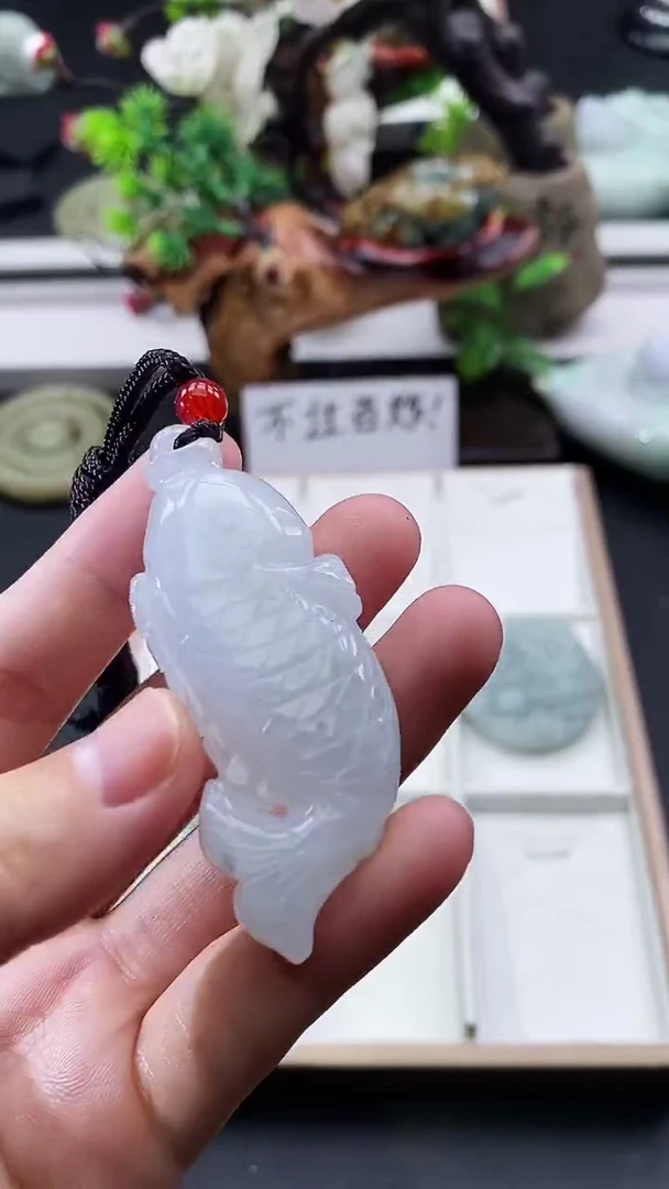 颈饰未镶嵌翡翠天然缅甸A货翡翠