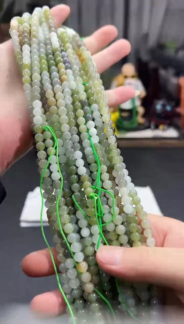 和田玉未镶嵌颈饰 B2356 多样性发其一