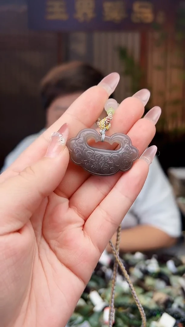 【闪购商品】和田玉颈饰未镶嵌多样性发一