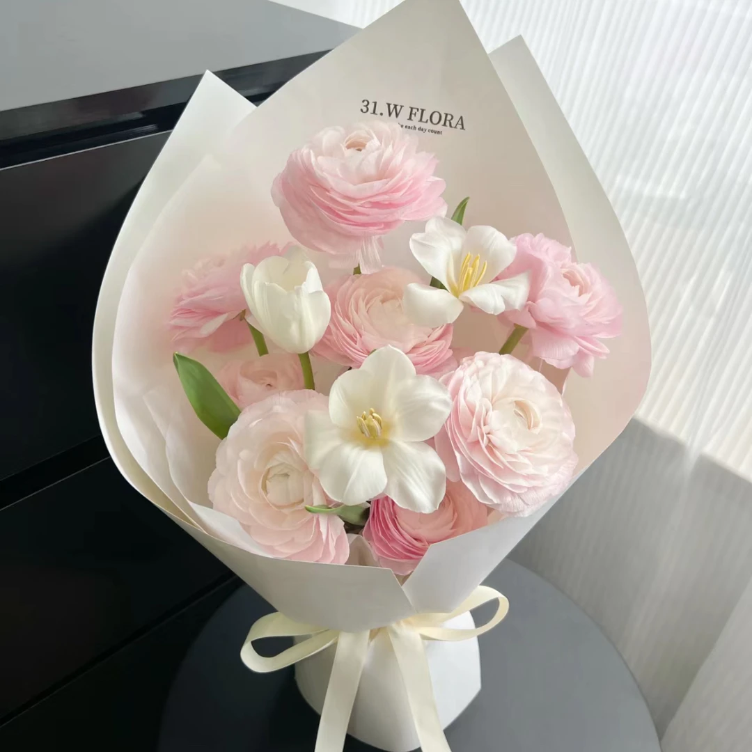 【气质仙女】洋牡丹9朵加郁金香3朵混搭送女友送老婆送同事鲜花小时达同城送花上门