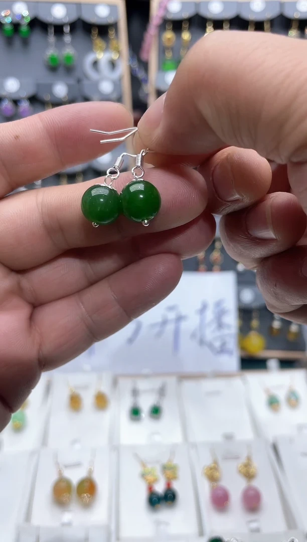 【闪购商品】和田玉耳饰银S925镶嵌时尚耳饰111