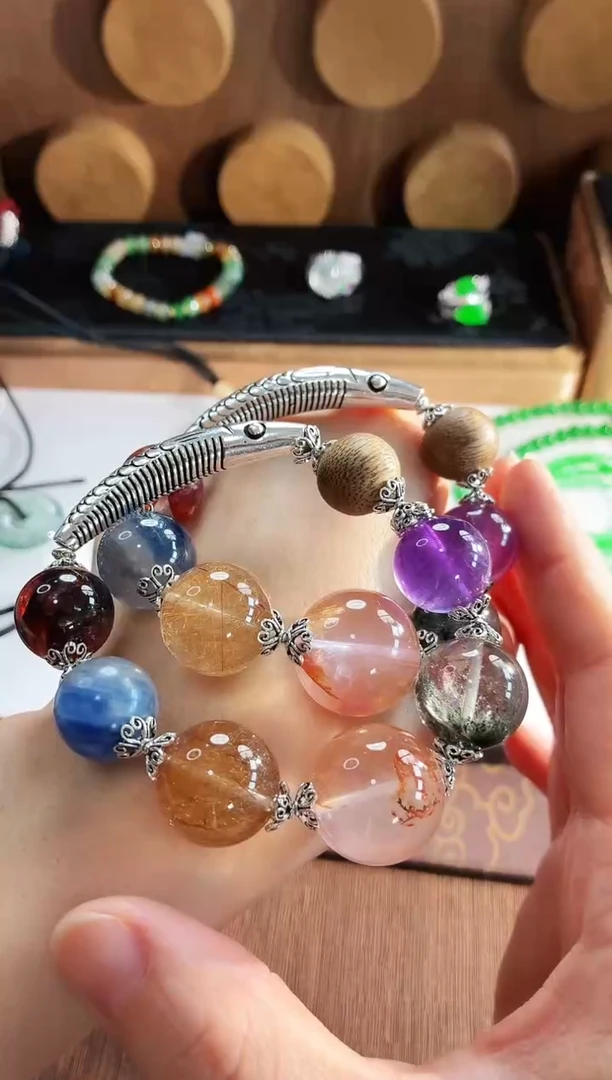 未镶嵌手链水晶手串（多样性发货发一条）