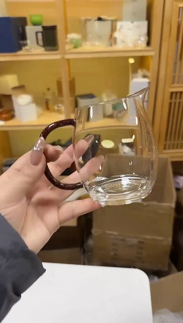 180玫瑰金诚然公道杯