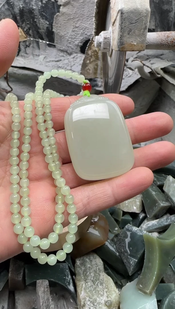 【闪购商品】和田玉颈饰未镶嵌吊坠