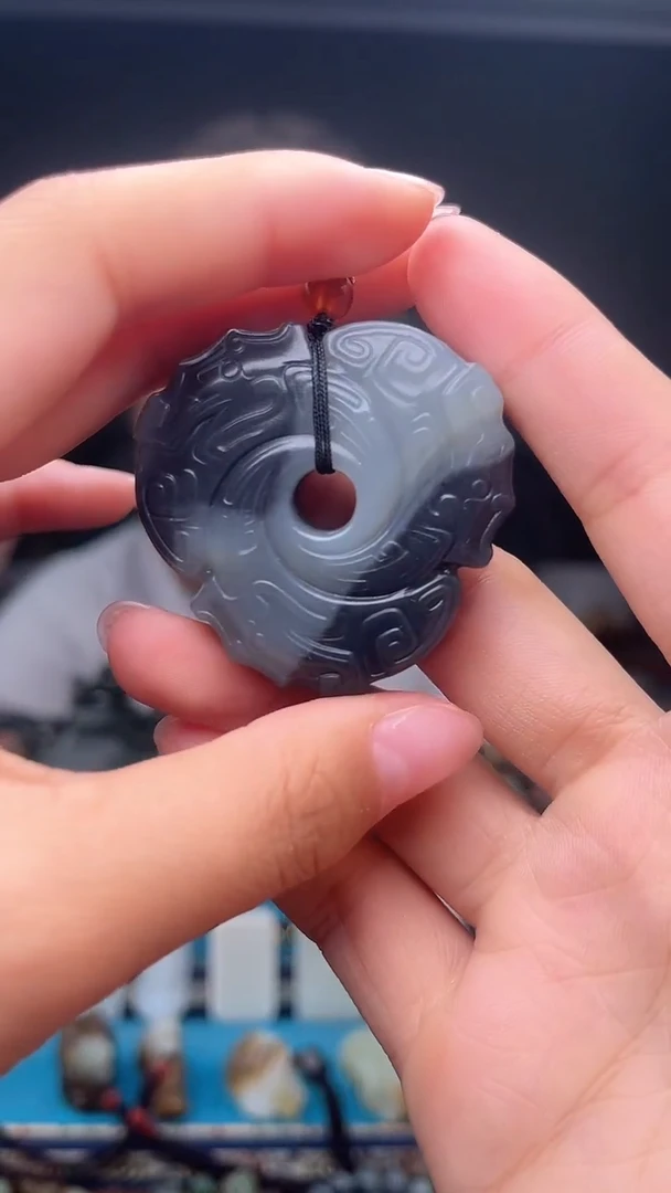 未镶嵌和田玉挂件1