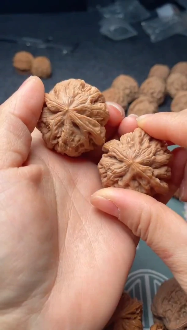 把件文玩核桃w332  粗筋  42尺