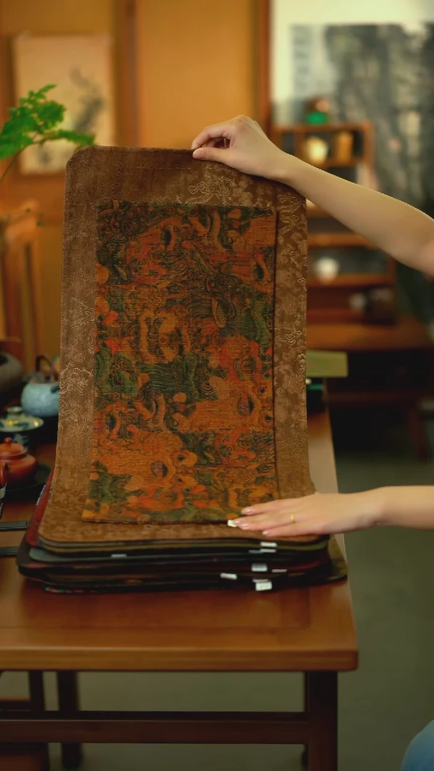 大龙腾加小醒狮