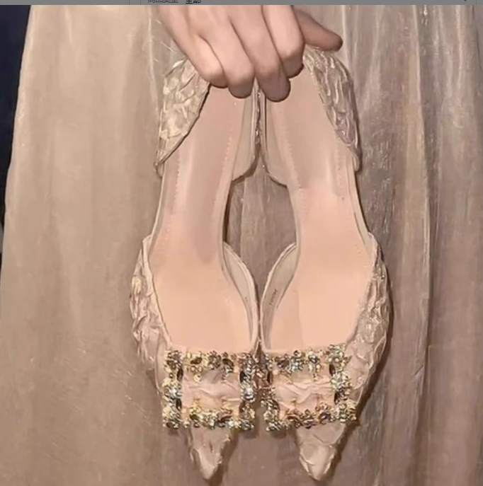 补贴专属2025时尚鞋子断码   SKU 随机发