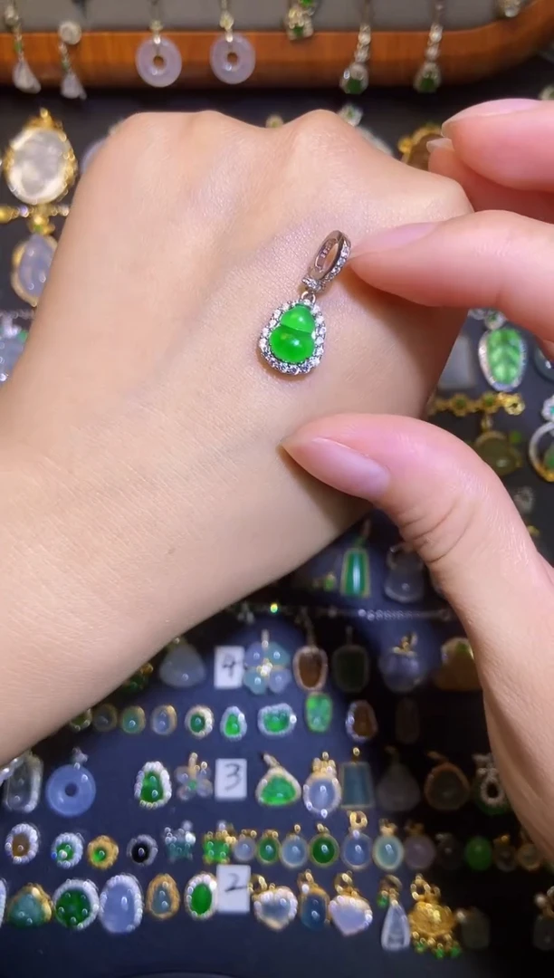 翡翠银S925镶嵌吊坠(不含链)天然A货翡翠