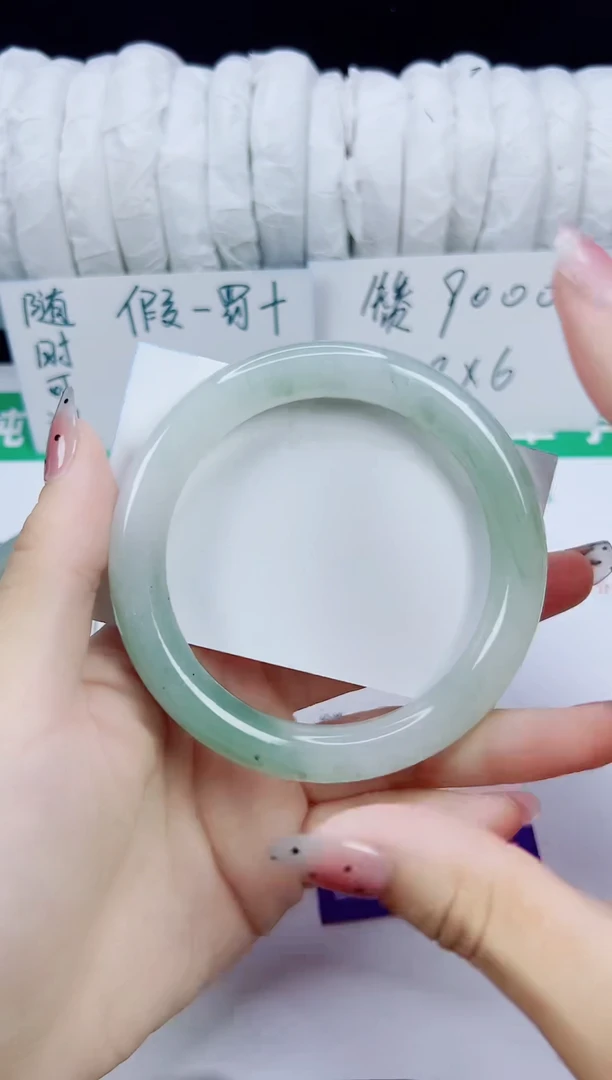 未镶嵌手镯石英质玉135-62/63/64