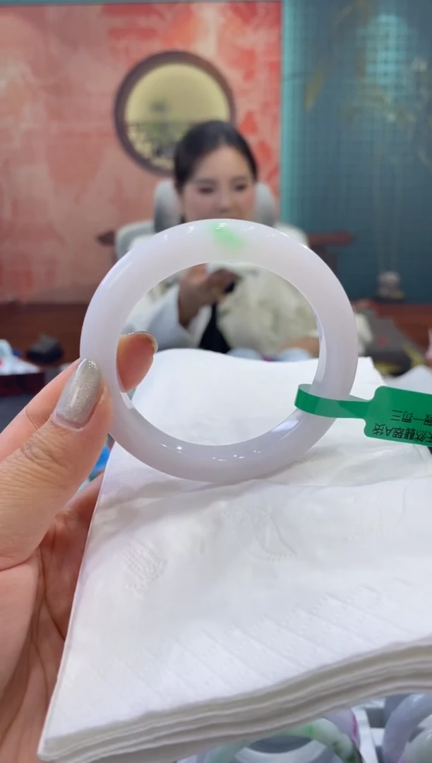 未镶嵌手镯翡翠多人00013345