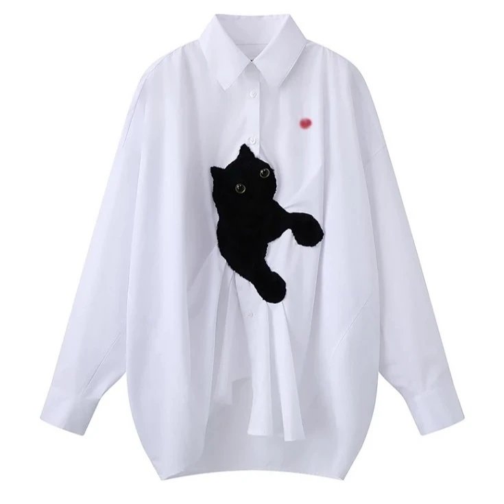 （小黑猫）春装新款休闲宽松减龄不对称压褶猫咪刺绣长袖衬衫女