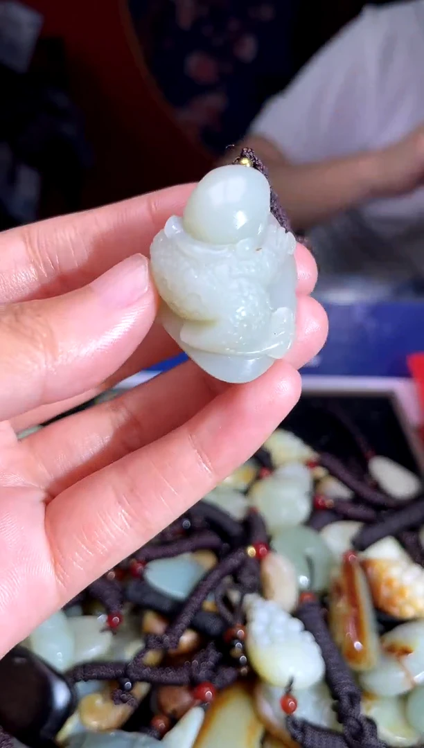 和田玉未镶嵌挂件1