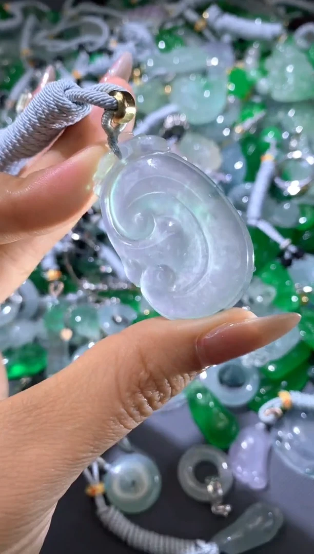 颈饰未镶嵌翡翠（吊坠加扣头多样性发一）139