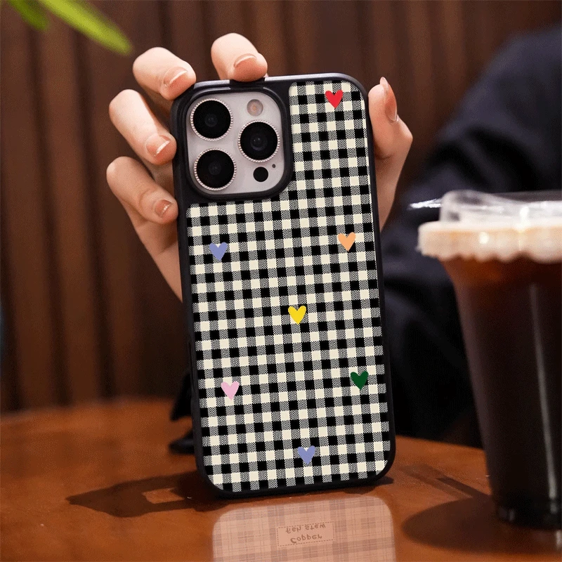 黑色格子适用苹果16promax手机壳磨砂原创15防摔14电镀13黑边12