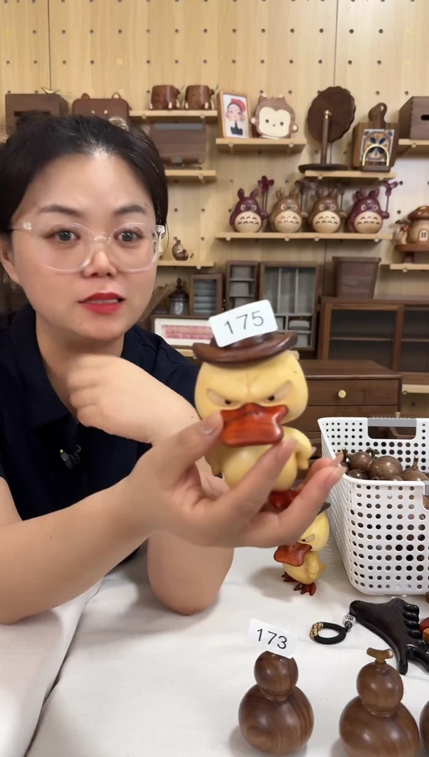 木175号黄杨木特价鸭子实木摆件