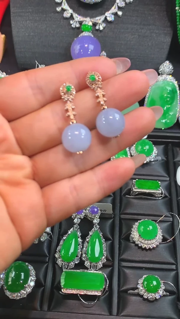 【闪购商品】翡翠耳饰18K金镶嵌耳饰