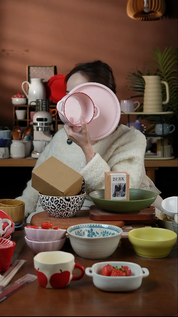 瓷片粉色盘+小双耳  微瑕 凑满20发货