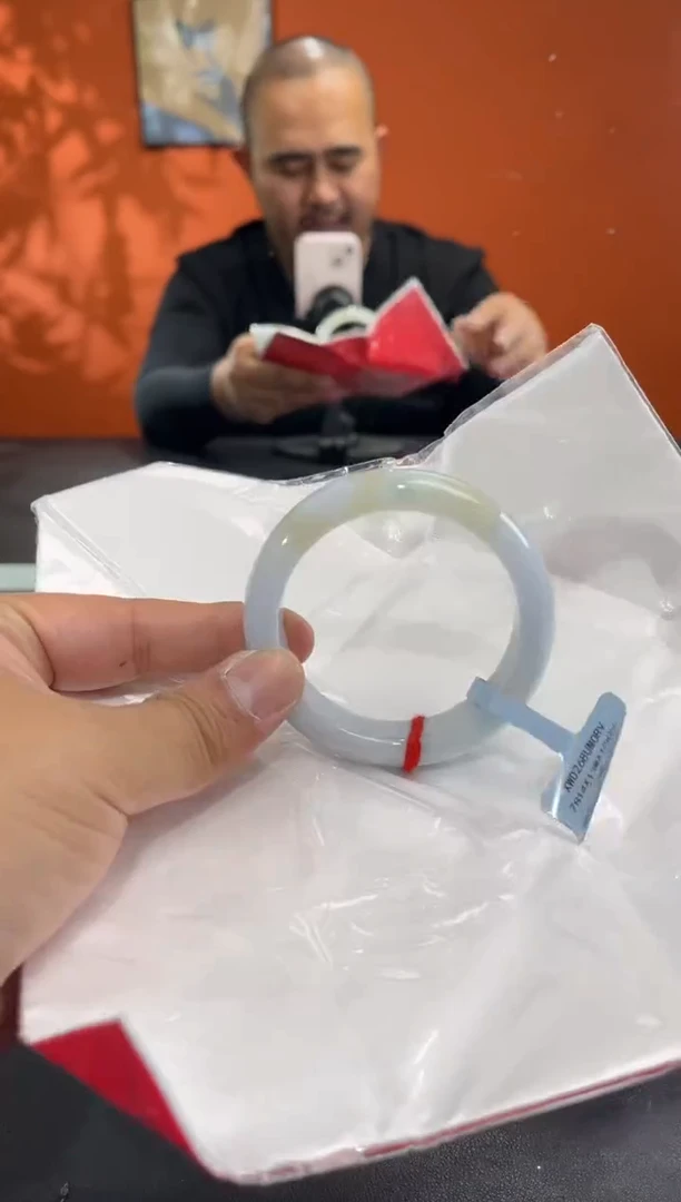 未镶嵌手镯翡翠12