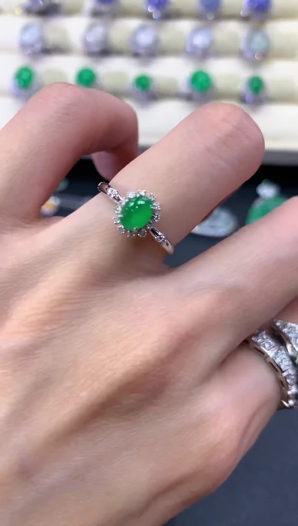 【闪购商品】翡翠戒指18K金镶嵌a15