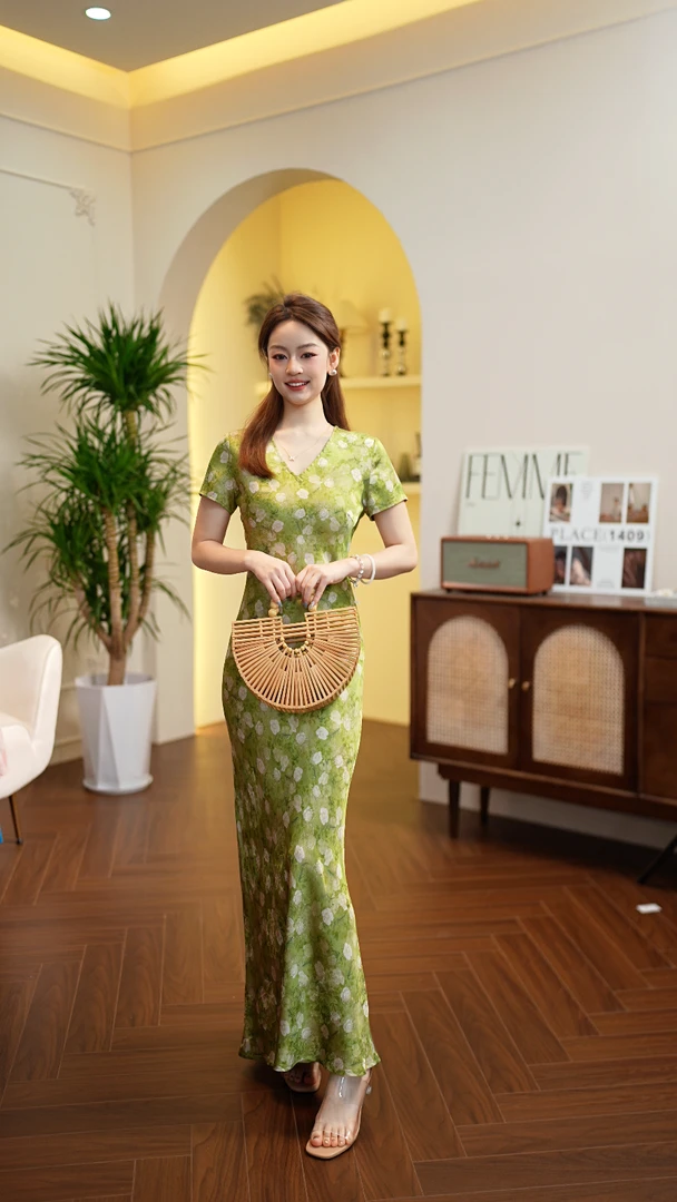 IONOY-【香云纱】“松香知茉”连衣裙法式夏款显瘦修身遮肉G530”俊俊