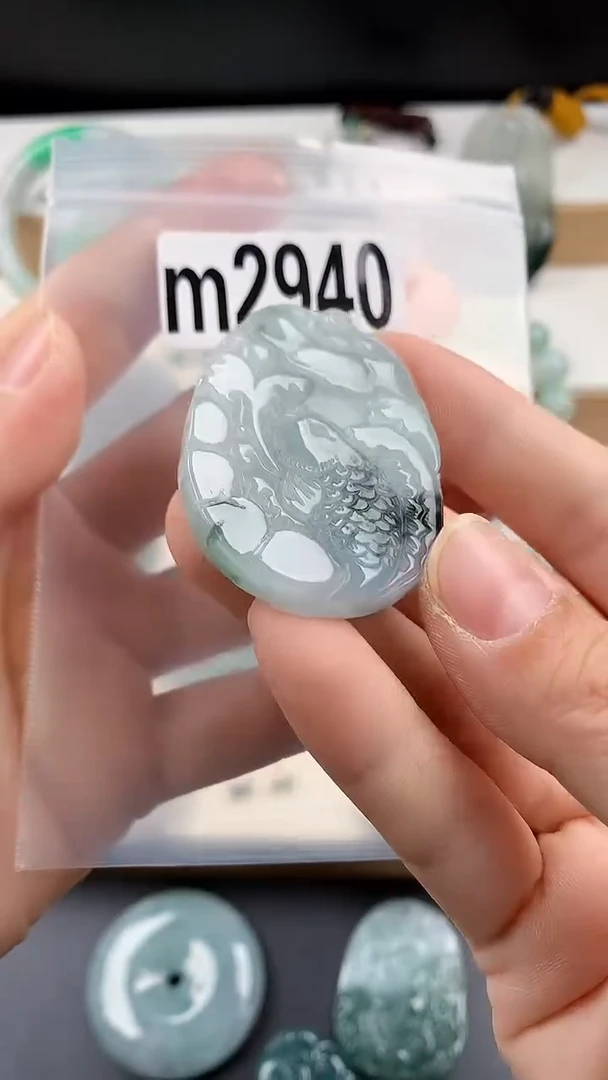 颈饰未镶嵌翡翠天然翡翠吊坠挂件