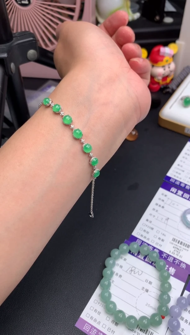 【闪购商品】定制翡翠18K金镶嵌模式推广期24小时鉴赏期