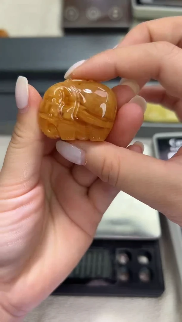 裸石琥珀未镶嵌琥珀蜜蜡吊坠