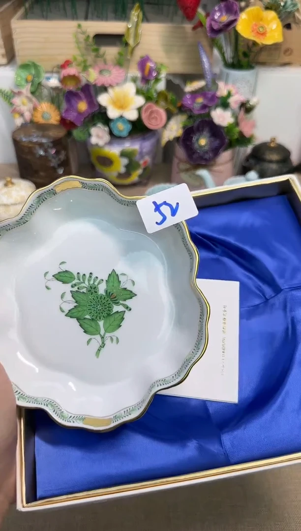 瓷片泡泡家的瓷器真好看