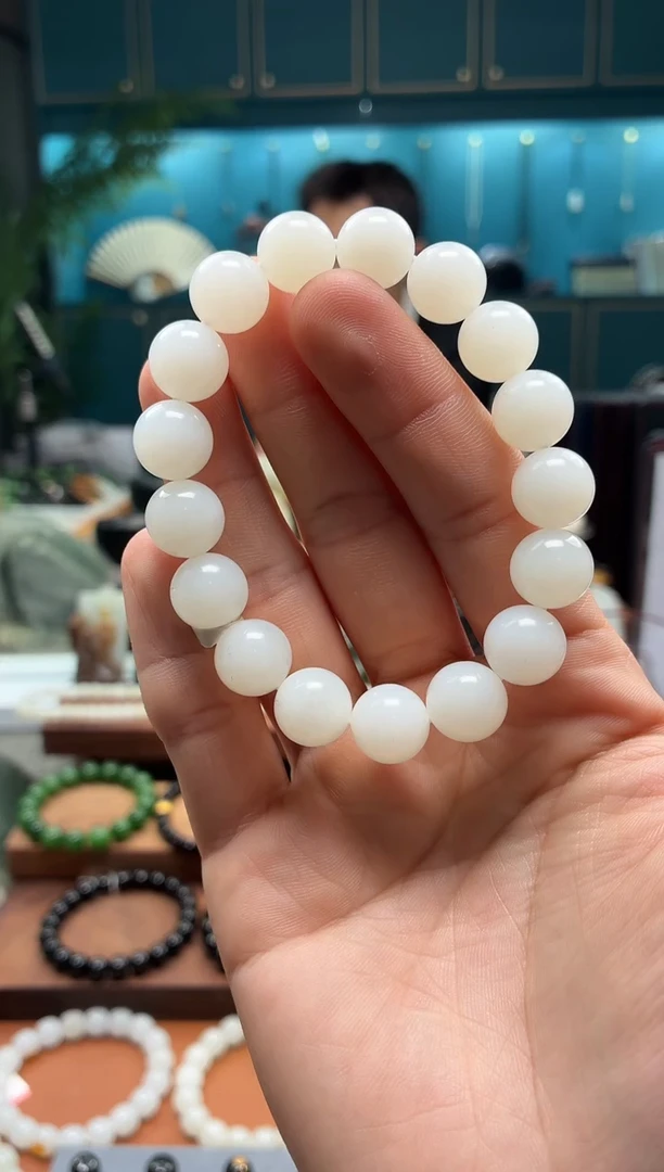 未镶嵌手串和田玉芭莎12mm