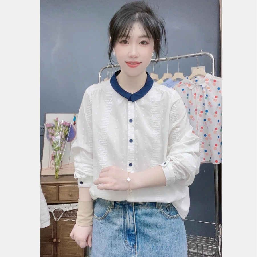 提花刺绣浮雕工艺 拼色藏蓝领子白色纯棉长袖衬衣女 法式浪漫