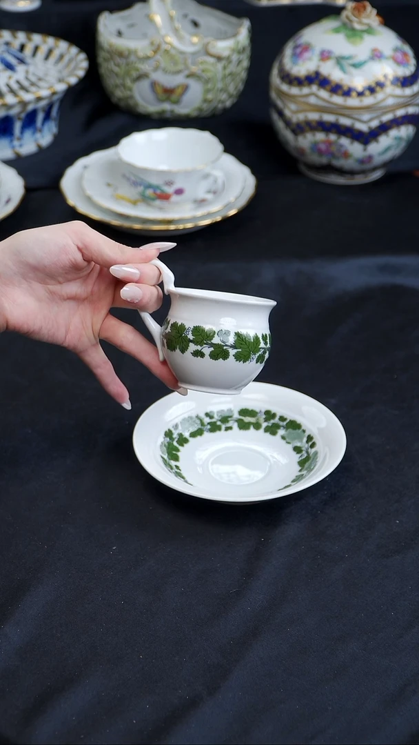 骨瓷婷婷中古器物如图所示68