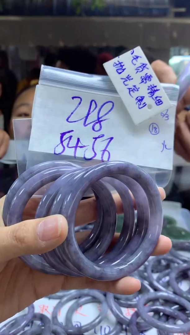 【闪购商品】定制翡翠未镶嵌手镯毛货需精细抛光+多样性拍1发1