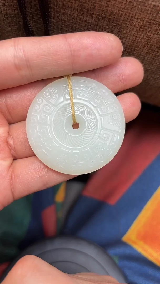 【闪购商品】和田玉颈饰未镶嵌.