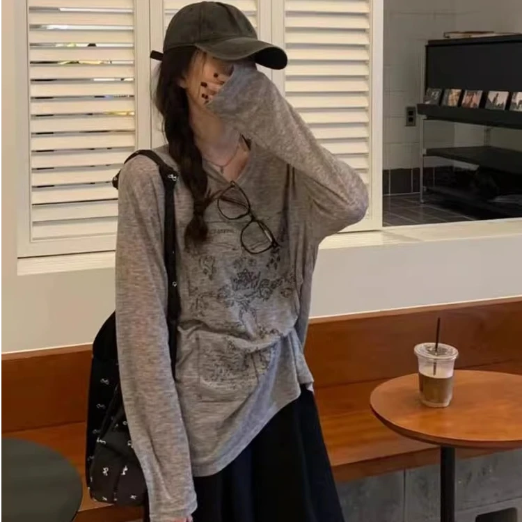 美式复古灰色长袖t恤防晒罩衫女夏季薄款慵懒风宽松微透显瘦上衣