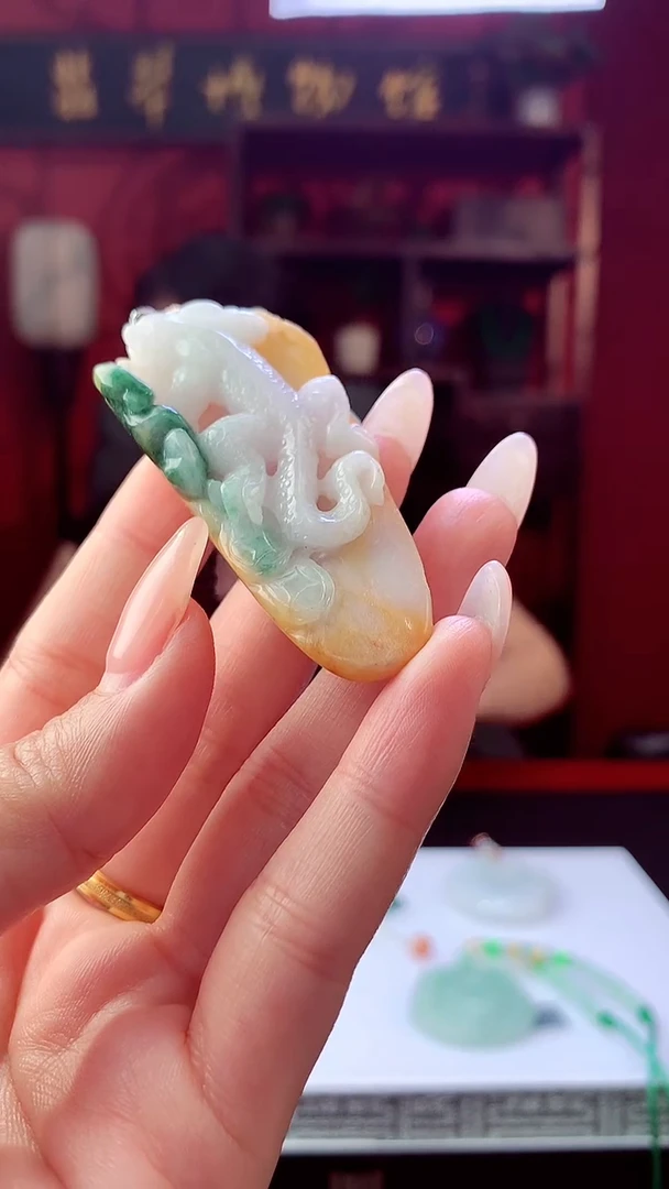 翡翠未镶嵌颈饰天然翡翠(拍一发一）