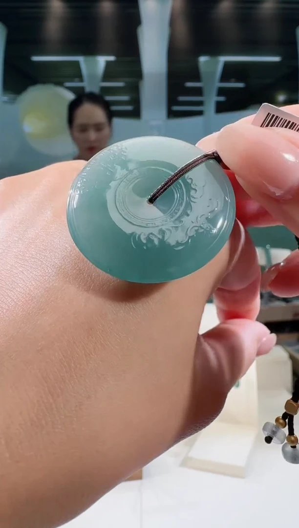 翡翠未镶嵌吊坠(不含链)纯天然A货翡翠平安扣（多样性发其一）