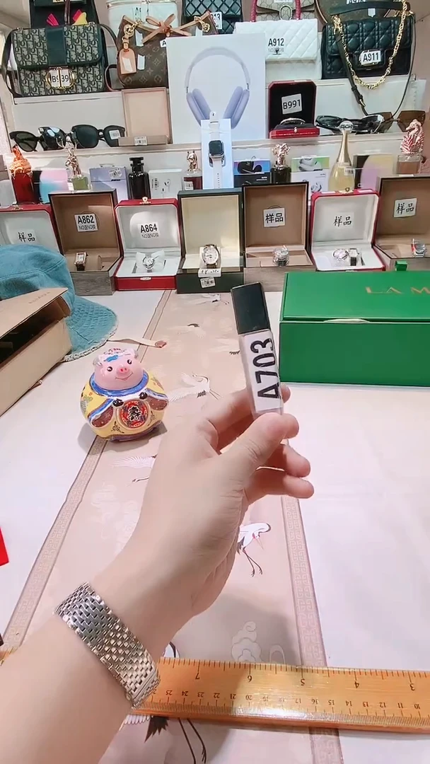 瓷片瓷器 库房到期 全部地板价@@1